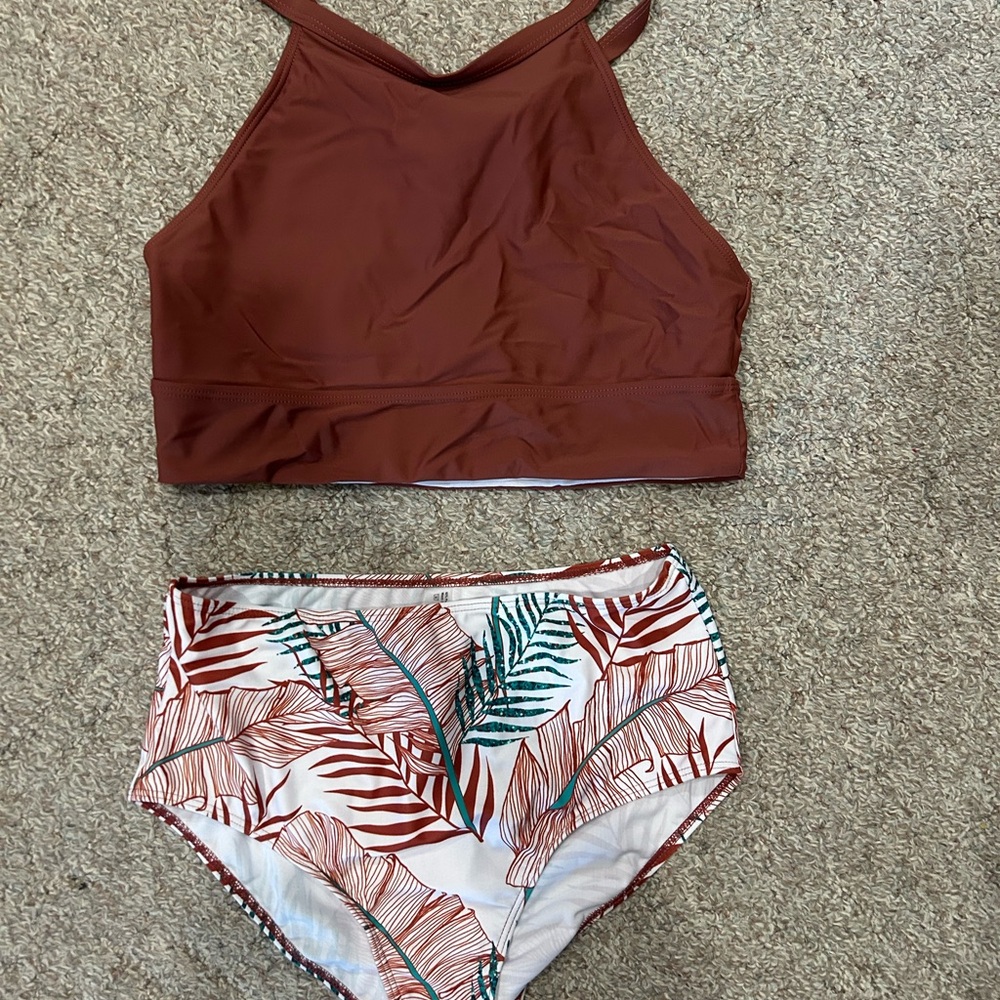 SHEIN Terracotta Bikini with Leafy Bottoms